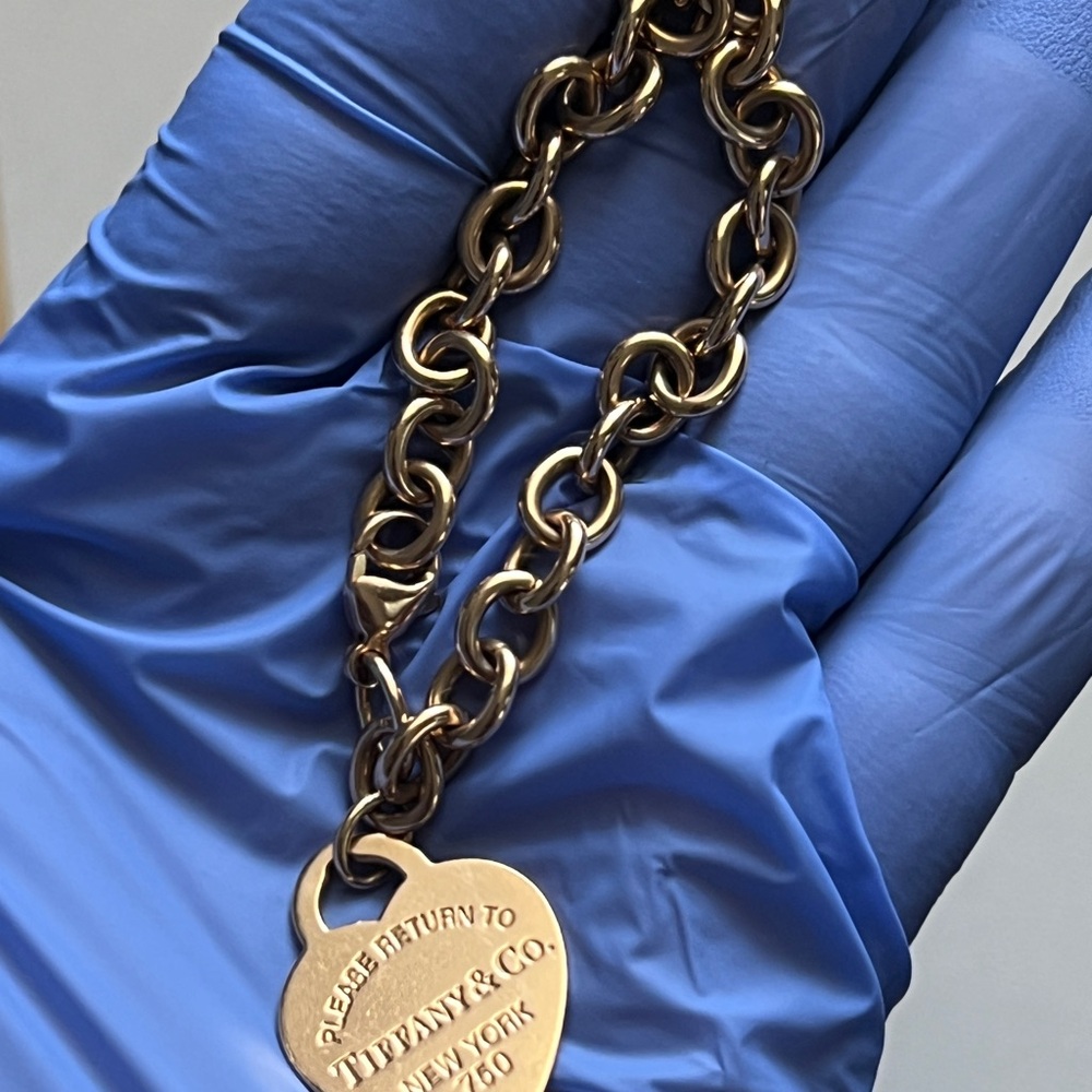 Tiffany & Co. Rose gold Bracelet with medium Heart charm - Picture 6 of 9
